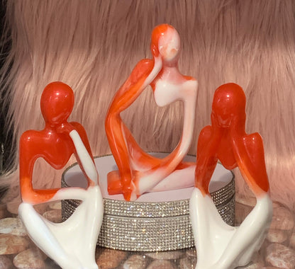 Thinkers/ Trinkets/Apple/Modern Art/Bookshelf/Resin Sculpture