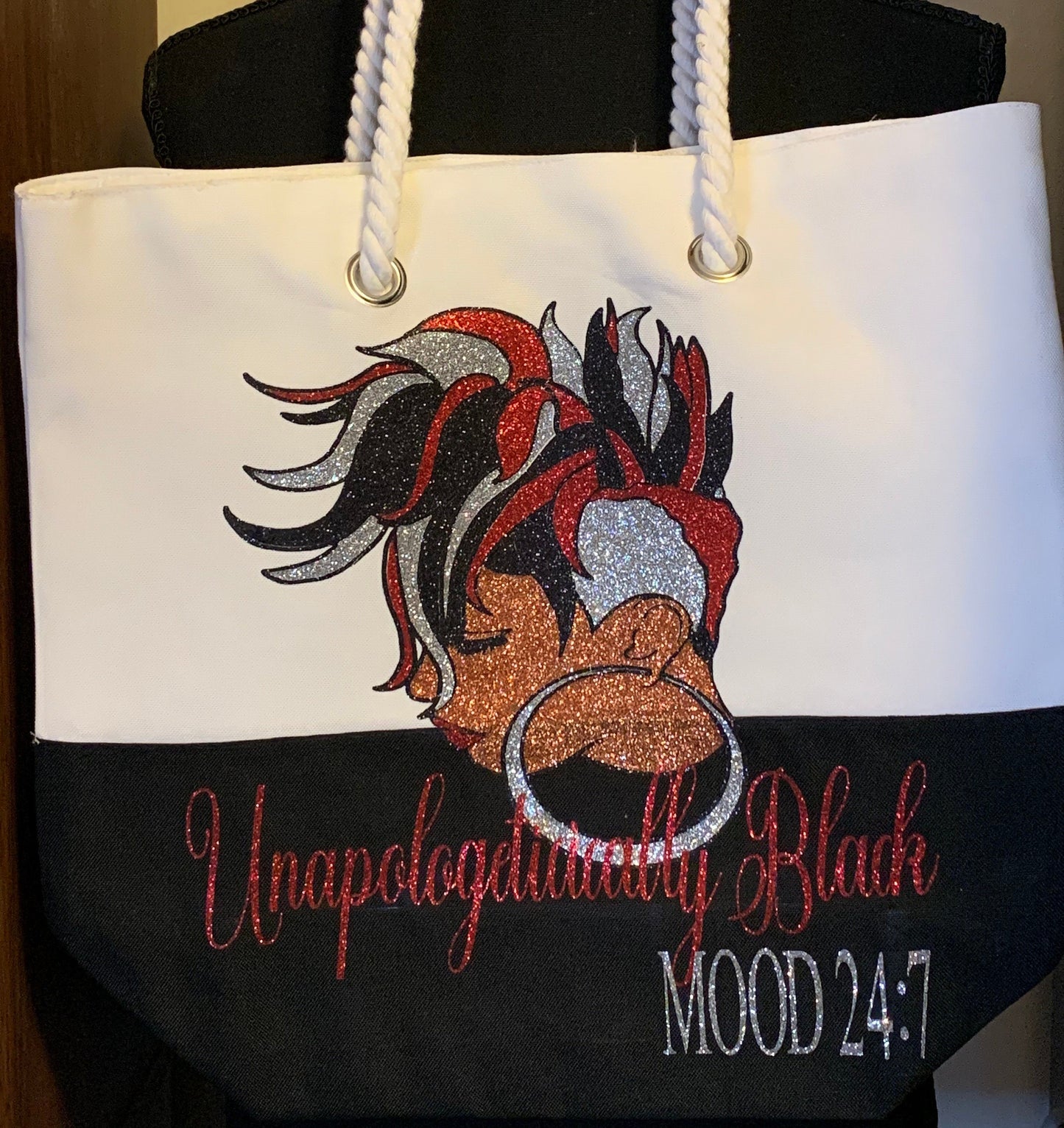 Tote bag
